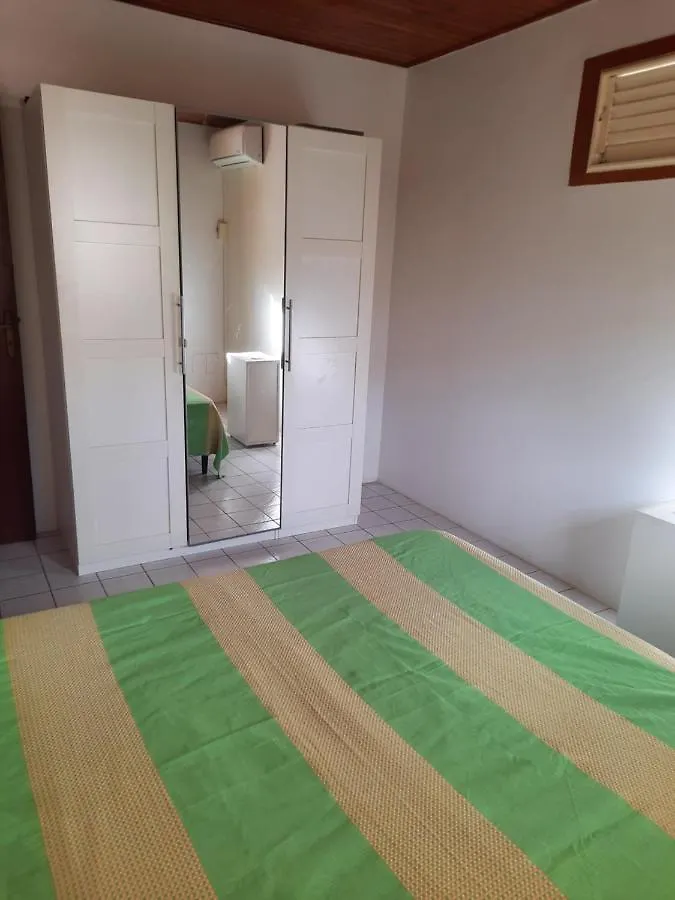 MAISON de VACANCES ANSES D'ARLET Les Anses-d'Arlet 0*,  Martinique